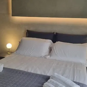 https://dimora-dei-viaggiatori.sicilyhotelsitaly.net